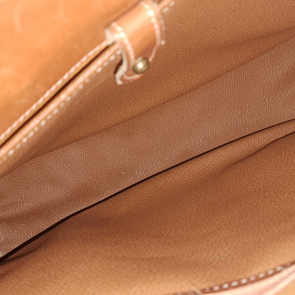 2 Vintage Dooney & Bourke Purses - Picture 7 of 16